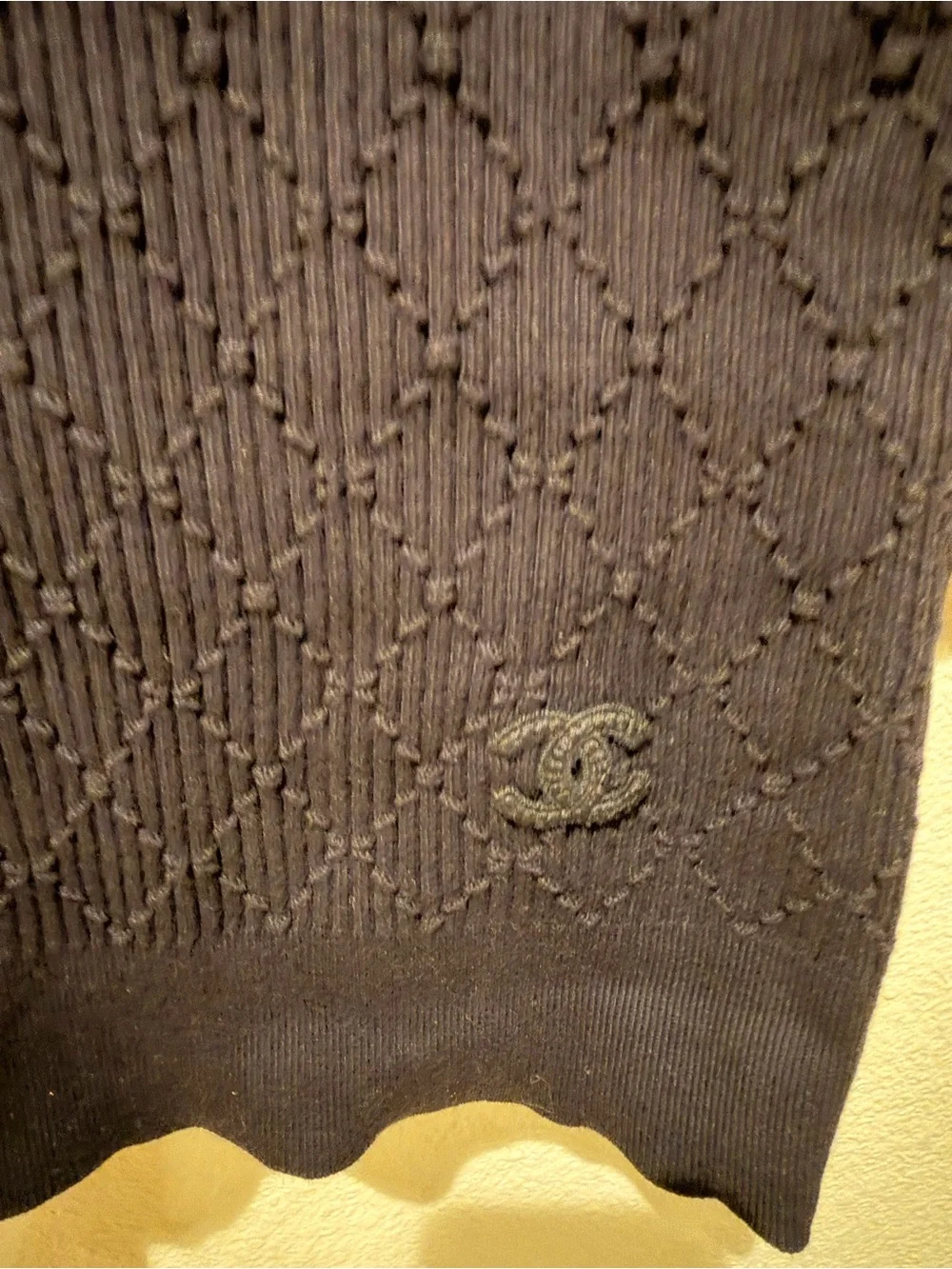 CHANEL Navy Textured Knit Sleeveless Top